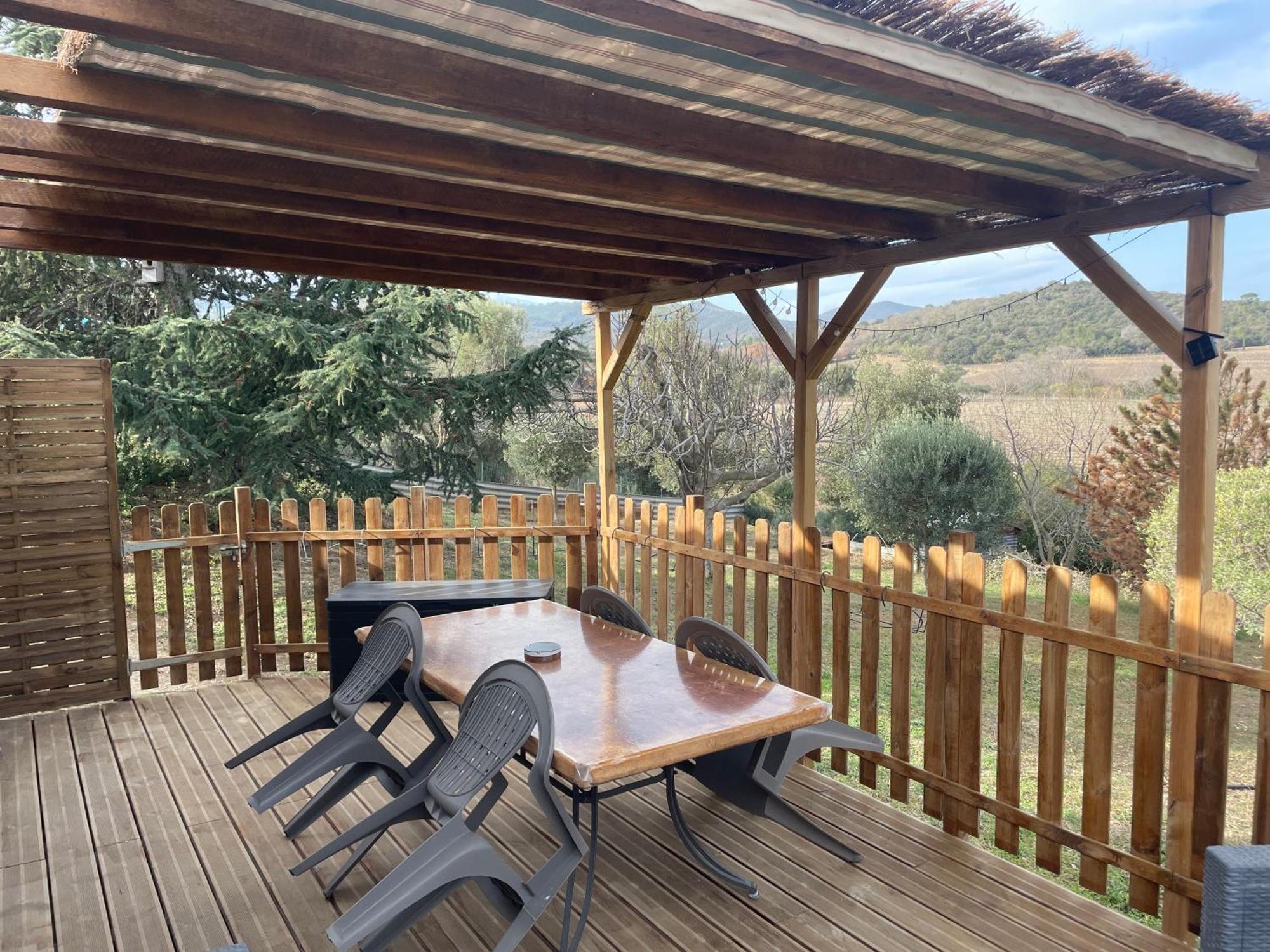 Gite De L'Auxineill Castelnou Eksteriør billede
